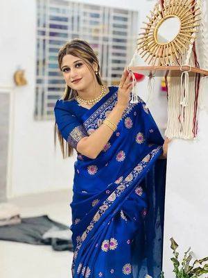 Japani Silk Skin Print Sharee with Blouse Piece_img_2