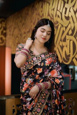 Premium Sharee with Blouse Piece_img_1