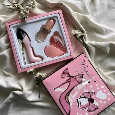 Maiden Anna Perfume Gift Set_img_1