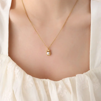 Amelia pendant necklace_img_1