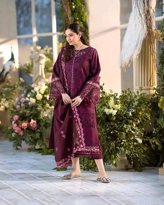 Bin Ilyas Freesia Inspired  Emb Lawn'25_img_5