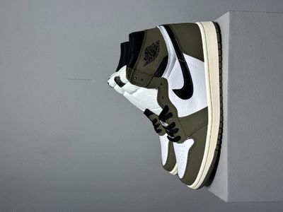 Air Jordan 1 High Medium olive_img_0