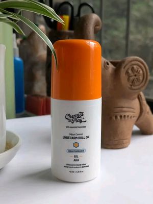 Chemist At Play UnderArm 5% AHA Roll On - Aqua Fragrance -40ml_img_0