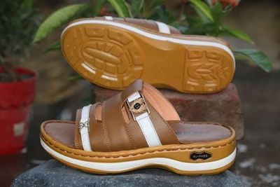 Original Leather Shoes One Pair_img_5