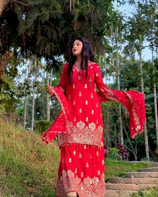 Gulnaar-e-Roohi – Bridal Red Embroidered Sharara Set_img_1