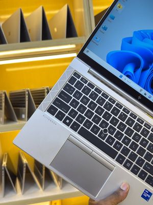 Hp elitbook 840 G8 (No Touchscreen)_img_6