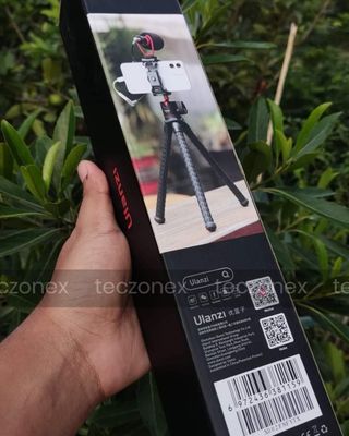 Ulanzi MT11 Octopus Tripod For DSLR Camera & Smartphones_img_4