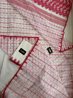 Red and white_img_4