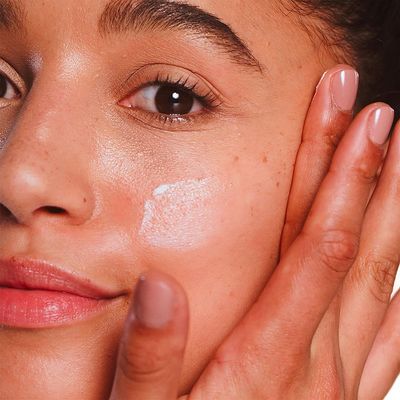Neutrogena Retinol + Vitamin C Correcting Cream – 48gm_img_1