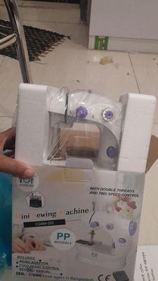 Mini Sewing Machine SM-202A_img_3
