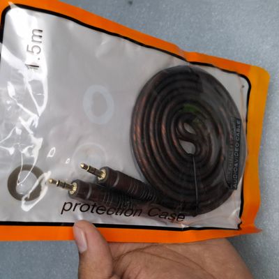 3.5mm High Quality Aux Cable ( 1.5 Meter)_img_4