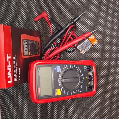 UNI-T UT33B+ digital multimeter_img_1