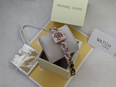 MK Quartz Watch_img_1