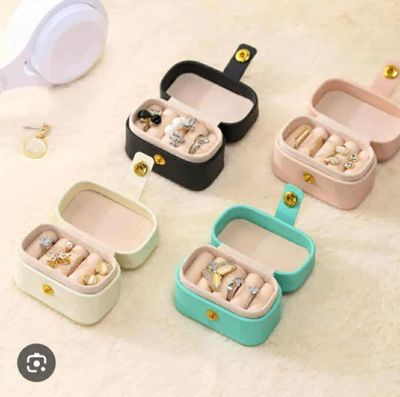 CASEGRACE Small Jewelry Ring Box Mini Travel Jewelry Case Portable Ring Storage Case for Rings Earrings, Gifts for Women Girls,_img_5