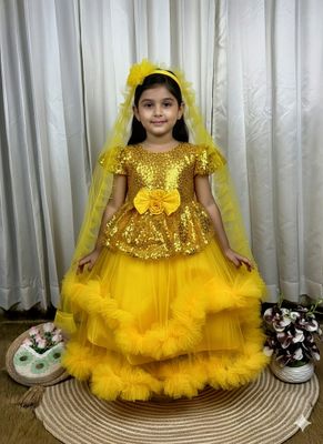 Sequence yellow_img_0