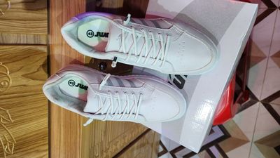 Jump Boys' Sports Shoes – Lightweight, Durable & Stylish_img_1