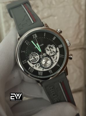 HILFIGER SILICON GRAY BELT BLACK AND WHITE DIAL_img_4