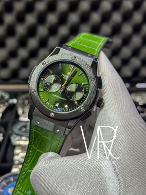 HUBLOT CLASSIC FUSION BLACK BEZEL GREEN LEATHER BELT_img_0