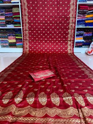Japani Silk Skin Print Sharee with Blouse Piece_img_0