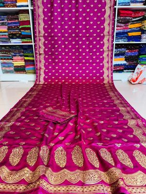 Japani Silk Skin Print Sharee with Blouse Piece_img_3