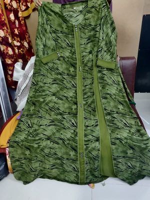 Dubai Cherry Digital Print Borka/দুবাই চেরি ডিজিটাল প্রিন্টের বাজেট ফ্রেন্ডলি প্রিমিয়াম কোয়ালিটির বোরকা।_img_3