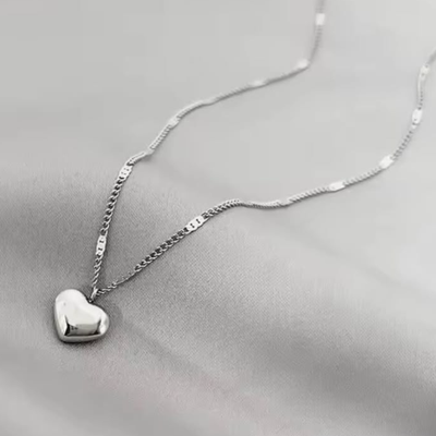 Beautiful heart chain 🩷99 Taka only 🩷Silver and golden both Available_img_1