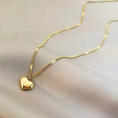 Beautiful heart chain 🩷99 Taka only 🩷Silver and golden both Available_img_3