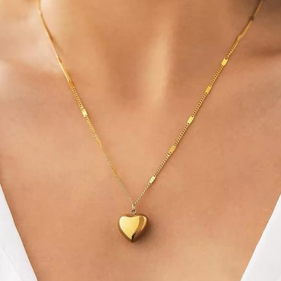 Beautiful heart chain 🩷99 Taka only 🩷Silver and golden both Available_img_4