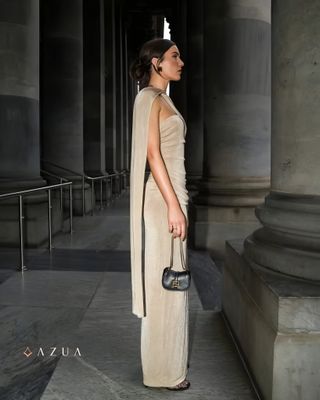 One-Shoulder Ruffle Gown_img_2