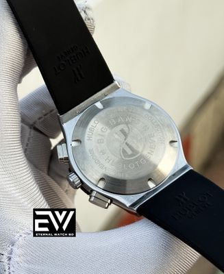 HUBLOT CLASSIC FUSION BLACK SILICON BELT WHITE DIAL SILVER CASE BLACK BEZEL_img_2