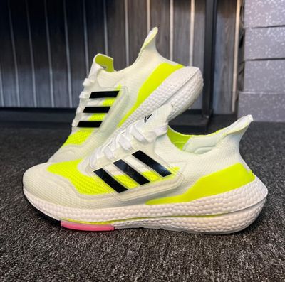 Adidas Altra Boost