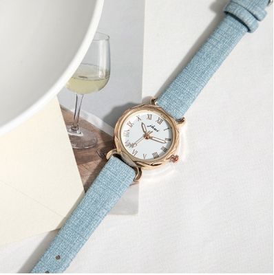 Imported fashion Roman quartz analog small female Harajuku wrist watch_img_1