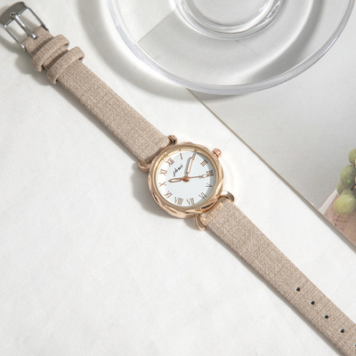 Imported fashion Roman quartz analog small female Harajuku wrist watch_img_2