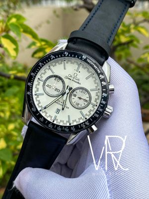 OMEGA SPEEDMASTER WHITE DIAL_img_0