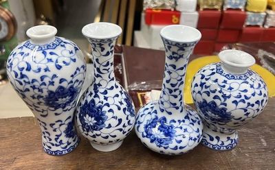 Cute small size blue porcelain vase_img_8