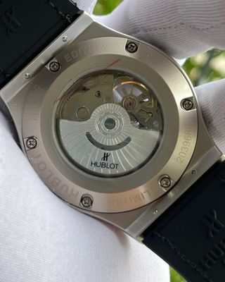 HUBLOT SKELETON AUTOMATIC BLACK VELVET BELT (AA)_img_1