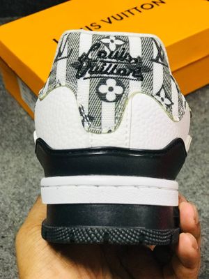 LV Trainer Black_img_3