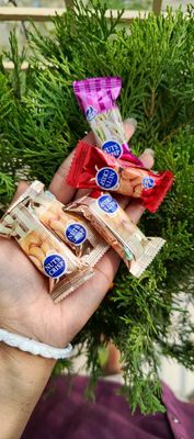 Nuts Crisp_img_1