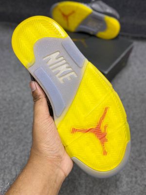 Air Jordan 5 Retro - Off-White_img_4