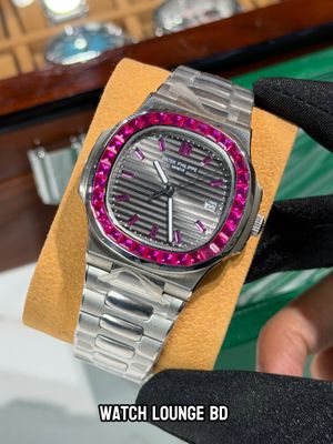 Patek Philippe Nautilus ruby_img_0