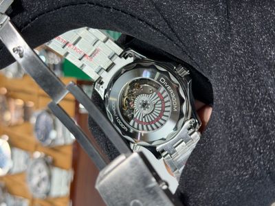 Omega Seamaster blue bezel white dial_img_2