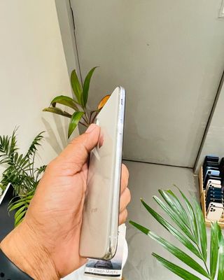 iPhone Xs – 256GB_img_3