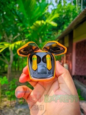 X16 Pro Gaming Bluetooth Wireless Earphones Headphones TWS Earbuds_img_1