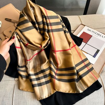 Burber*y print silk scarf 🧣_img_0