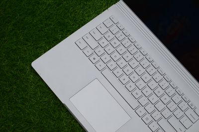Microsoft Surface Book 2 – Core i5 7th Gen | 8GB RAM | 256GB SSD | 13.5" QHD Touchscreen | Price in Bangladesh_img_1
