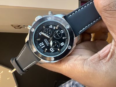 FOSSIL Q THICK DIAL_img_0
