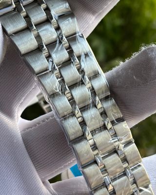 UP UNIQUE DESIGN STAINLESS STEEL WATCH_img_5