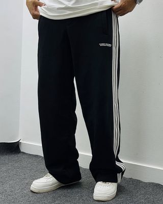 Black Classic Stripe Baggy Joggers_img_0