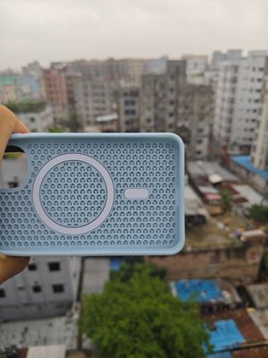 IQOO Neo10 Honeycomb hollow heat dissipation magnetic charging protective cover_img_1