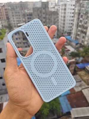 IQOO Neo10 Honeycomb hollow heat dissipation magnetic charging protective cover_img_8